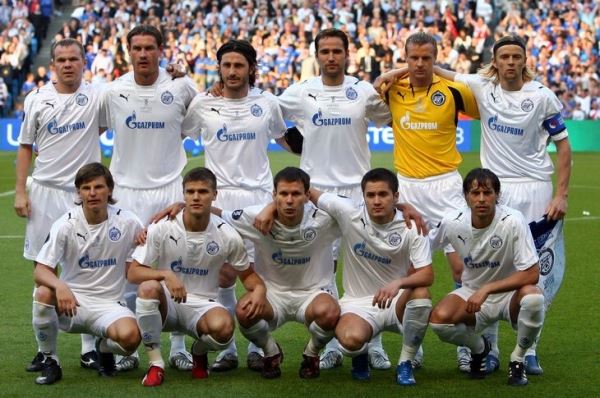 15 лет назад «Зенит» выиграл Кубок УЕФА. Вот как это было круто!
