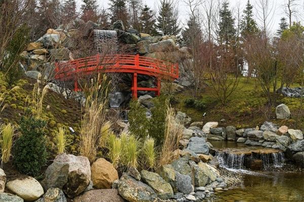 В парке «Краснодара» открылся японский сад – самый большой в Европе. Ныряем в древнюю культуру через водопад, бамбуковую рощу, храмы медитаций