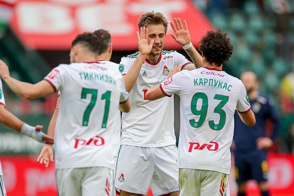 «Я не хочу юношеской жизни». Каково в 19 играть за основу «Локо»: Погостнов помолвлен, отдыхает в родном селе и откладывает зарплату на дом