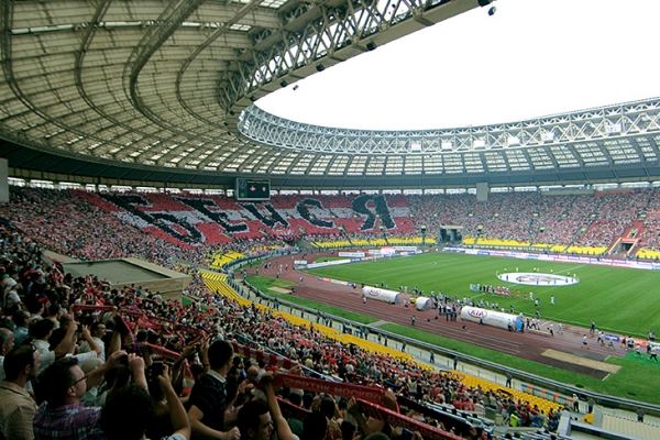 Первое чемпионство «Локо», волосы Эктора Бракамонте и ковер на трибунах «Ростова». Фотографии ярких моментов РПЛ